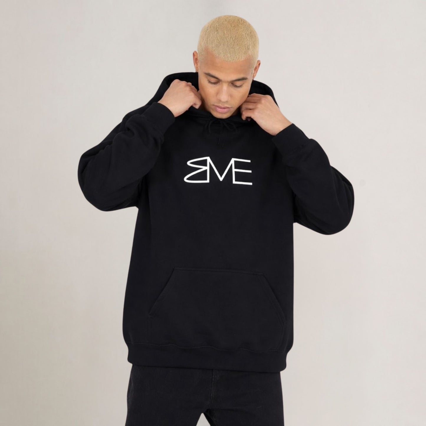 Obsidian Luxury MEB